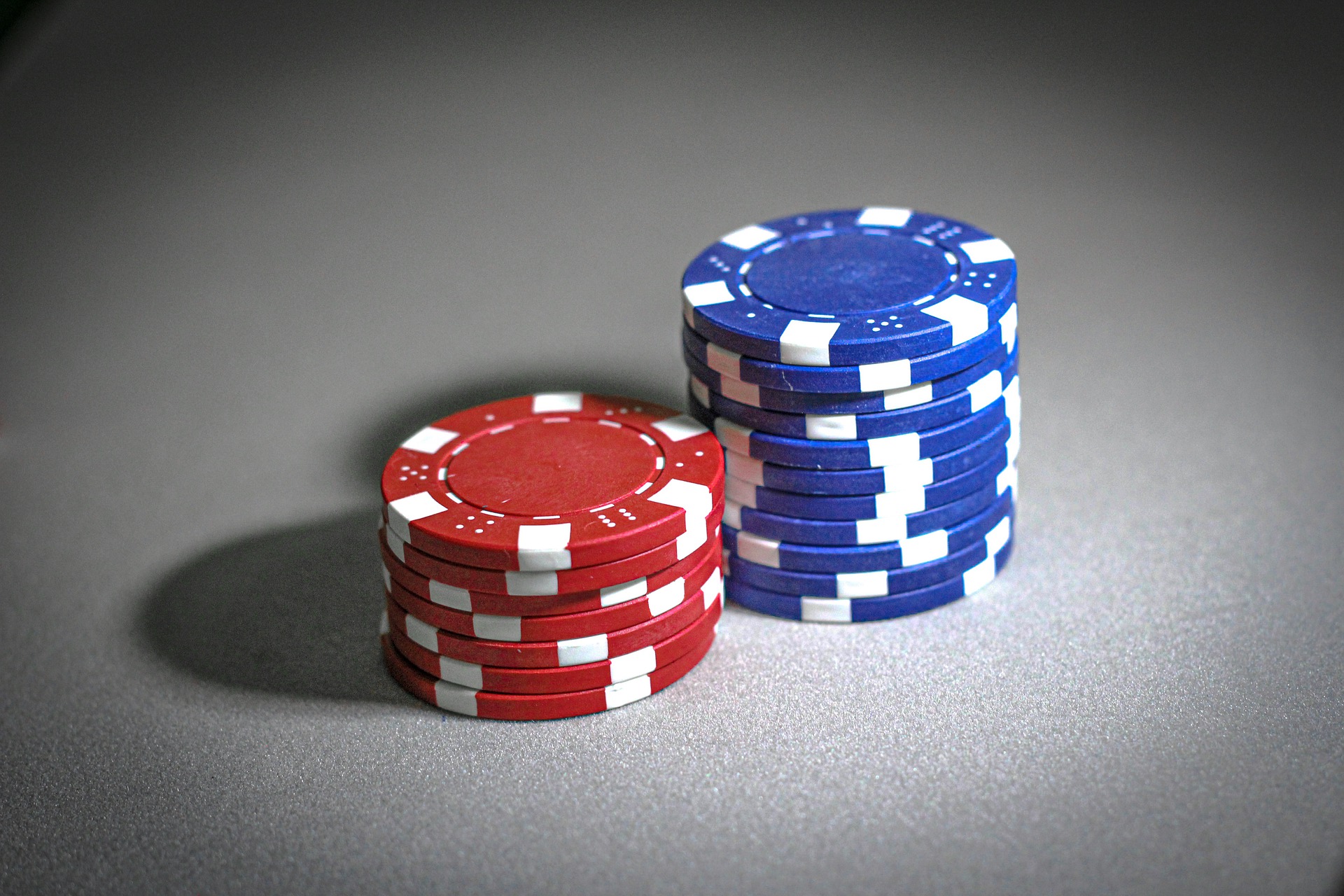 One or more aggressive players at the poker table post thumbnail image